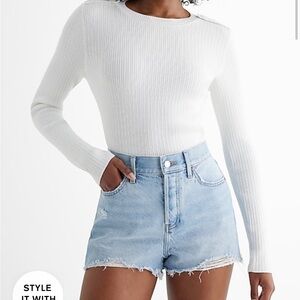 Brand new!! High waisted distressed raw hem jean shorts.